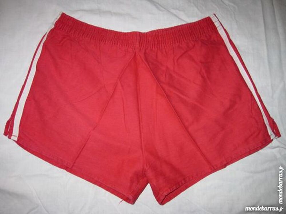 Short de sport en Coton taille 3 Rouge Vêtements