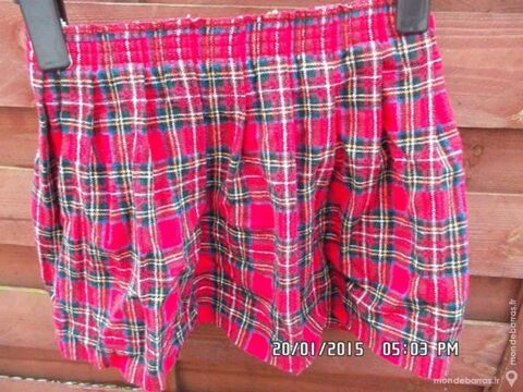 jupe cossaise rouge t.6 ans kiki60230 2 Chambly (60)