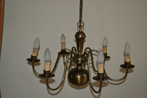 lustre 30 Grasse (06)