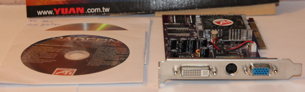 Carte graphique ATI Radeon 7500 DDR 64Mb Matériel informatique