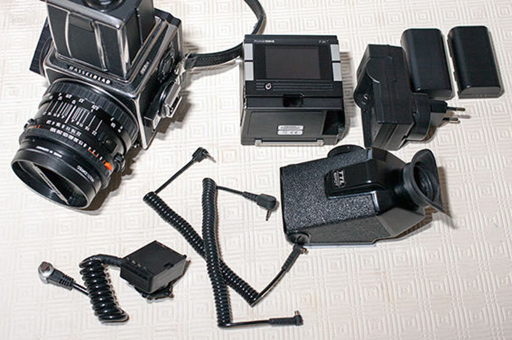 Hasselblad 6X6 Num&eacute;rique - Excellent &eacute;tat Photos/Video/TV