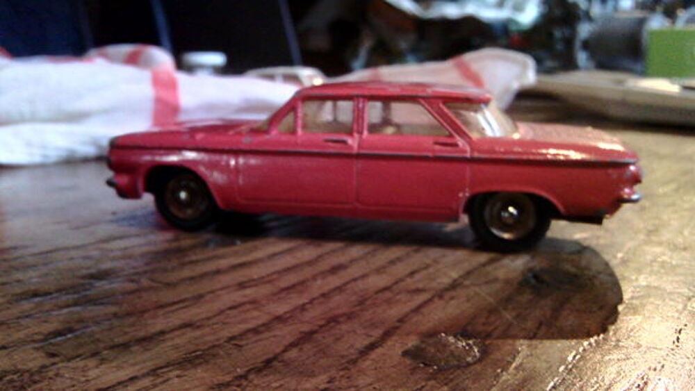 Chevrolet Corvair Dinky toys Made in France Mecano 