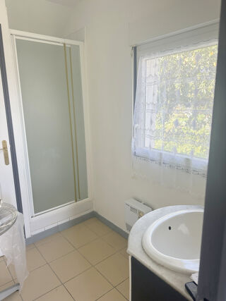  Maison  louer 1 pice 28 m