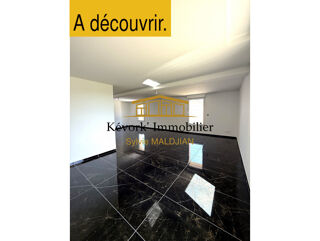  Maison � vendre 7 pi�ces 338 m�