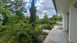  Maison  louer 6 pices 220 m