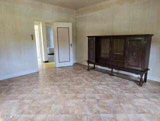  Immeuble  vendre 10 pices 200 m