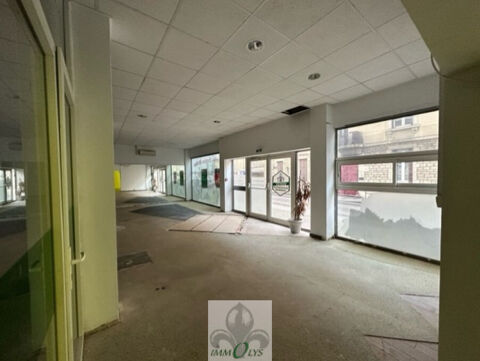   LOCAL COMMERCIAL DE 336 m m de 