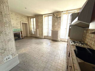  Appartement  vendre 15 + pices 400 m