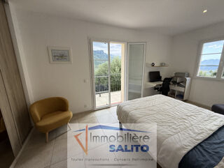  Maison  vendre 8 pices 235 m