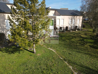  Immeuble  vendre 15 + pices 520 m