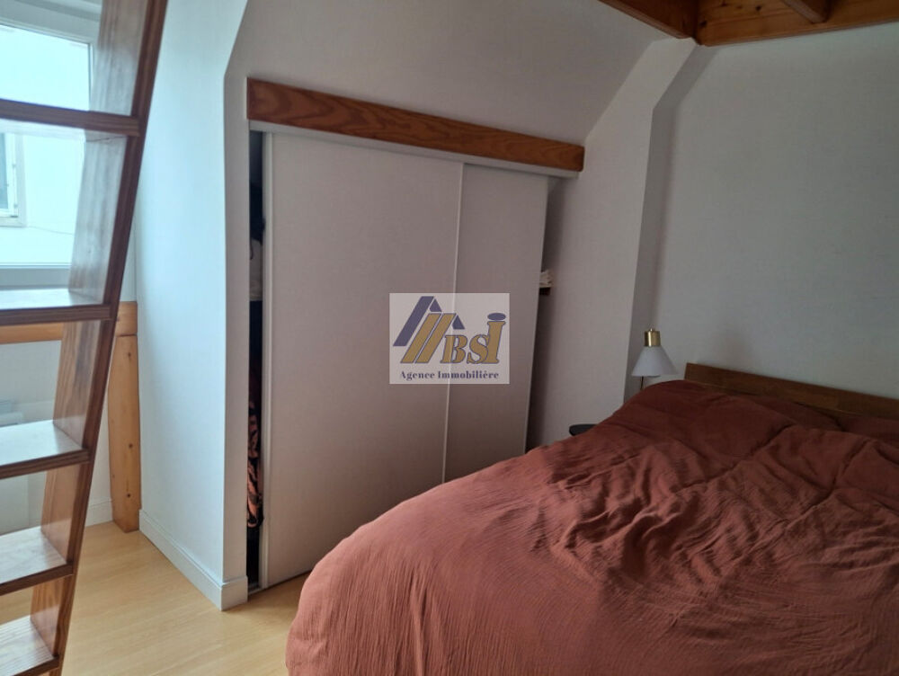 Location Appartement BREST ST MARTIN / FAC MEDECINE  louer DUPLEX Brest