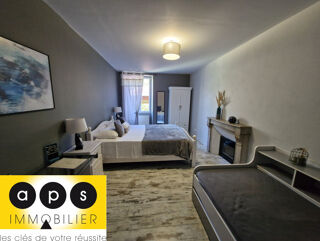  Maison � vendre 10 pi�ces 335 m�