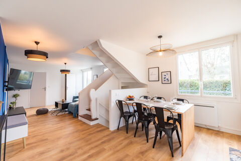   Maison meubl�e � louer de 6 chambres Maison - 7 pi�ce(s) - 120 m�