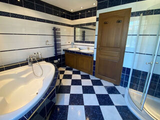  Maison � vendre 6 pi�ces 150 m�