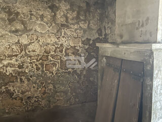  Immeuble  vendre 1 pice 42 m