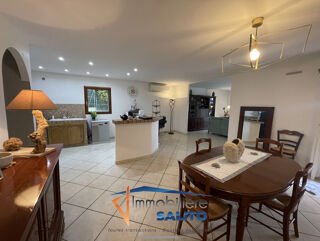  Maison � vendre 9 pi�ces 220 m�