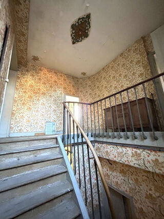  Appartement  vendre 15 + pices 400 m