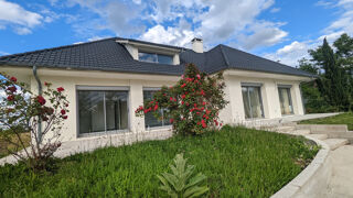  Maison  louer 6 pices 220 m