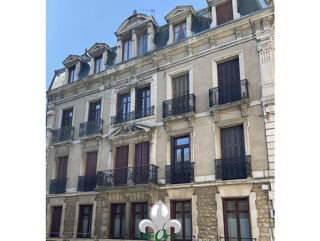  Appartement  vendre 4 pices 66 m