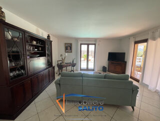  Maison � vendre 9 pi�ces 220 m�