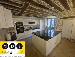  Maison � vendre 9 pi�ces 210 m�