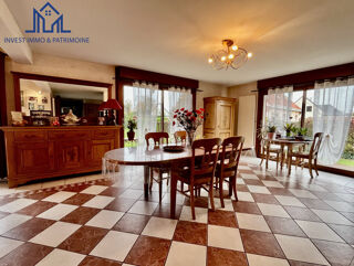  Maison � vendre 8 pi�ces 274 m�