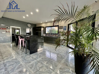  Maison � vendre 9 pi�ces 363 m�