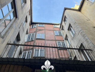  Immeuble � vendre 15 + pi�ces 514 m�