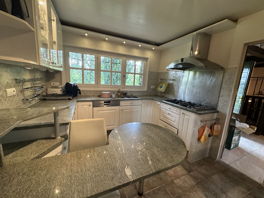 vente Maison - 5 pice(s) - 193 m Veigy-Foncenex (74140)