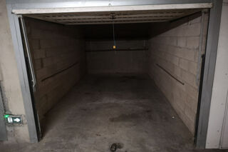 Parking / Garage  vendre 13 m