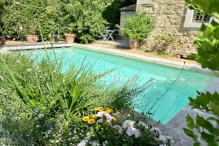  Maison à vendre 12 pièces 481 m²