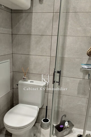  Appartement à louer 2 pièces 32 m²