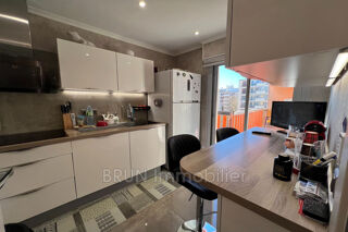  Appartement � vendre 2 pi�ces 56 m�