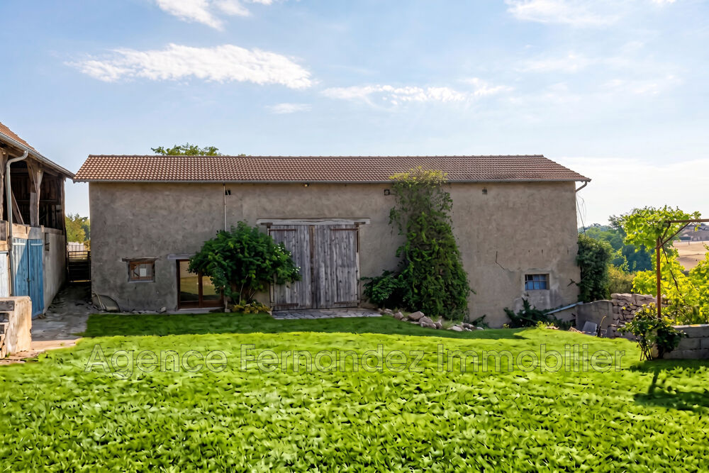 Vente Maison Ancien corps de ferme et dépendances.5 ha attenants. Céron