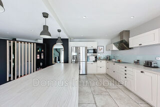  Maison  vendre 6 pices 165 m