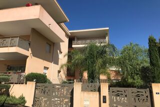  Appartement à louer 3 pièces 70 m²