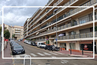  Parking / Garage à vendre 28 m²