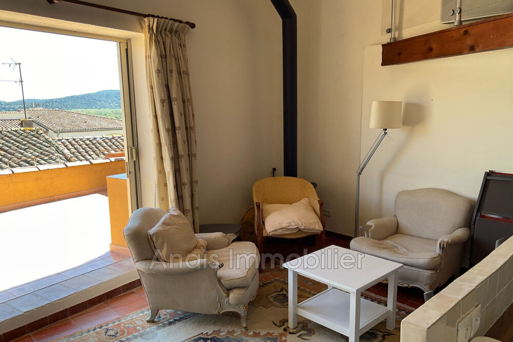 Vente Appartement Appartement type 3 pièces - atypique au coeur du vieux village Cogolin