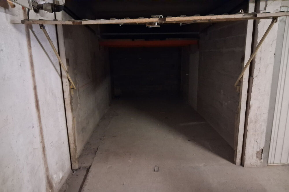 Vente Parking/Garage GARAGE 11 M² : EN RDC Grasse