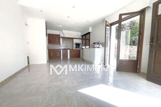 Appartement à louer 3 pièces 80 m²