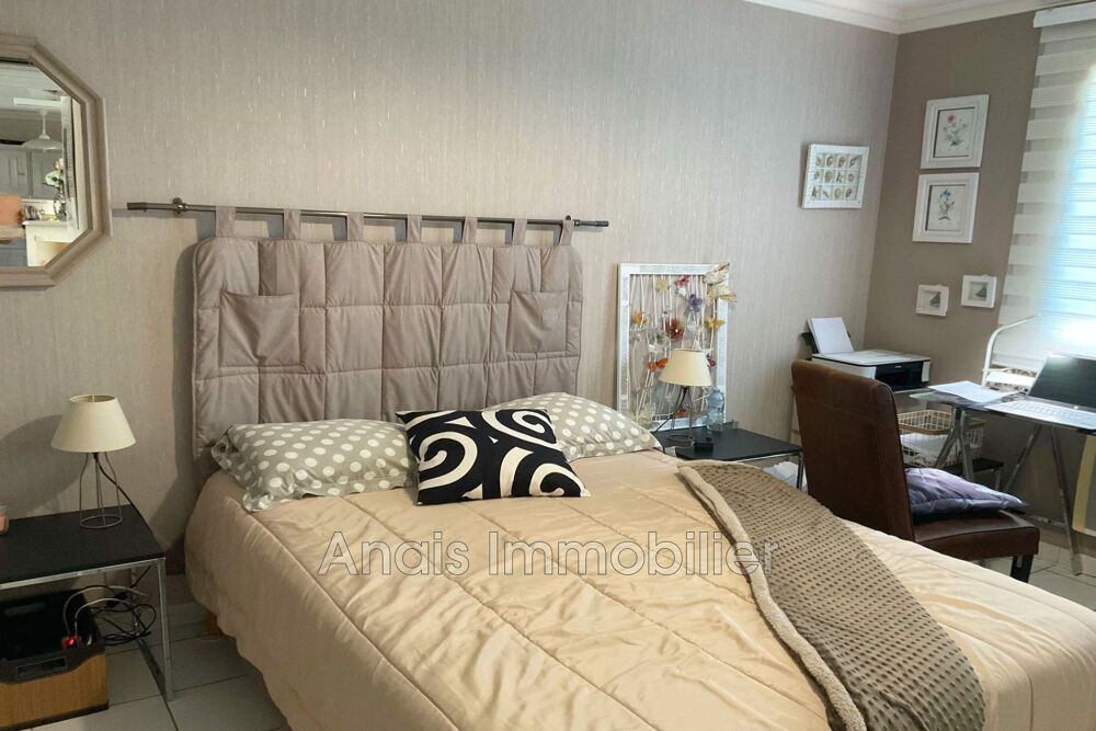 Vente Maison Cogolin - Maison familiale 4 pièces d'environ 100 m² avec gara Cogolin