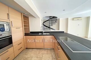  Appartement � vendre 5 pi�ces 157 m�