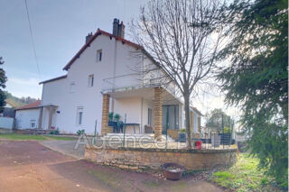  Maison  vendre 7 pices 302 m