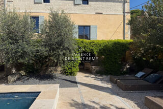  Maison � vendre 6 pi�ces 200 m�