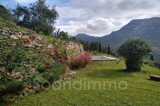  Maison � vendre 5 pi�ces 199 m�