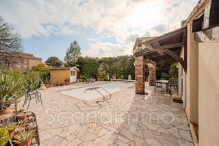  Maison  vendre 6 pices 126 m