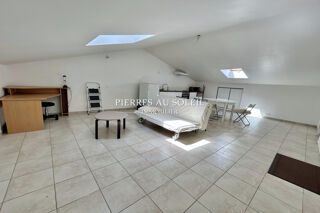  Appartement à louer 2 pièces 37 m²