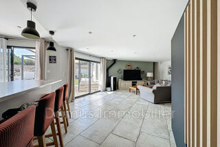  Maison  vendre 6 pices 165 m