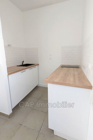  Appartement  vendre 