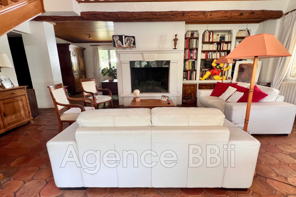 � vendre  Maison Tourrette-Levens (06690)